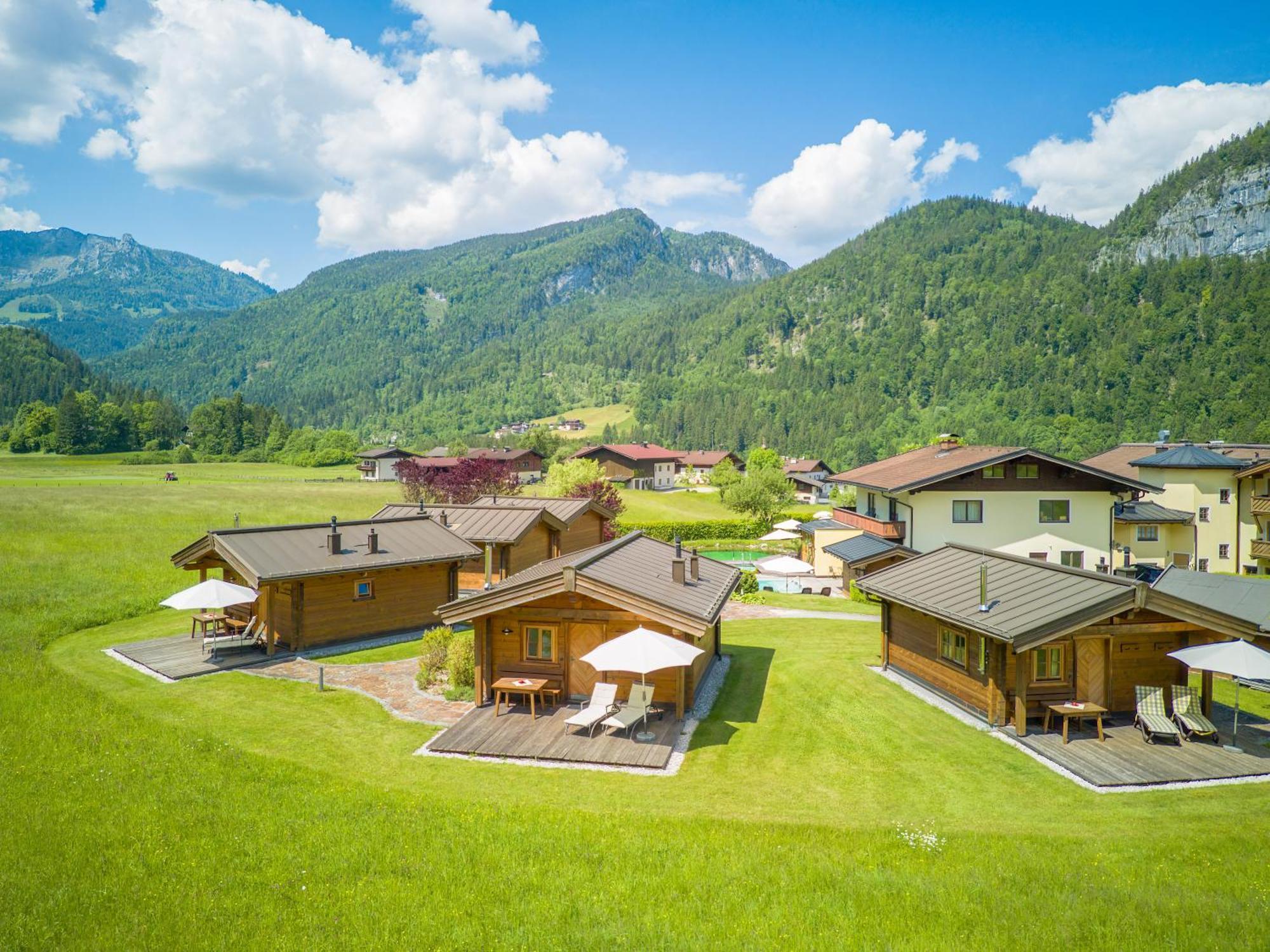 Hotel Vitaloase Zu Den Drei Bruedern ウンケン エクステリア 写真